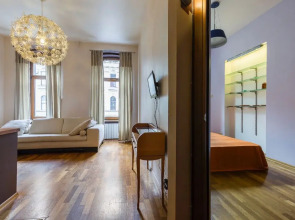 Na Petrogradke Apartments