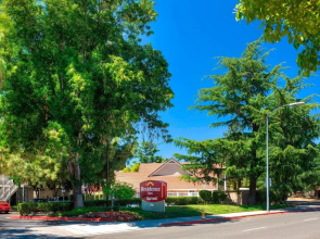 Residence Inn by Marriott San Jose Campbell Hotel