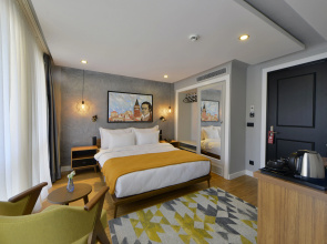 Hotel Poem