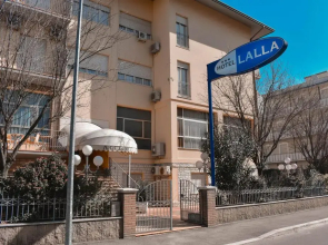 Hotel Lalla