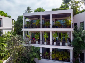 Kata Gardens Penthouse sea view 4C near Kata Noi Beach