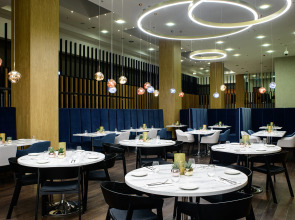 Courtyard by Marriott Warsaw Airport