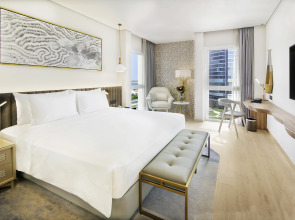 Radisson Blu Hotel & Resort, Abu Dhabi Corniche