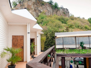 Salvador Motel Club
