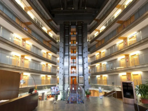 Отель Eurohotel Barcelona Gran Via Fira