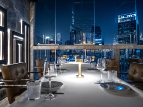 Renaissance Business Bay Hotel