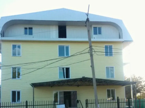 7 Lives Hostel