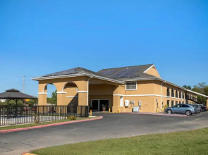 Red Roof Inn Canton, TX
