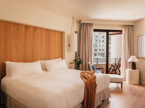 Отель Victoria Gran Meliá