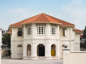 Mountbatten Hotel