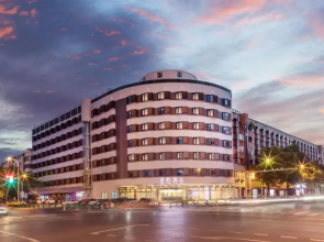Manxin Hotel Zhangjiagang Pedestrian Street