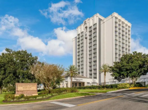Renaissance Orlando Resort – Disney Springs® Area