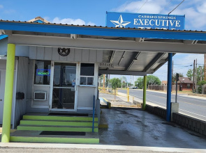 Carrizo Executive Inn