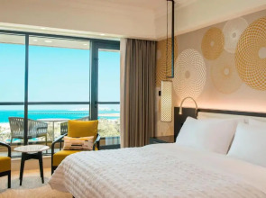 Le Royal Meridien Beach Resort And Spa