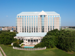 Renaissance Dallas North Hotel