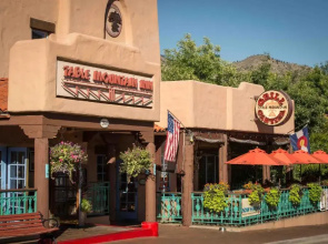 Table Mountain Inn