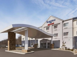 Fairfield Inn by Marriott Warren Niles