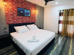 Mathiveri Thundi Inn