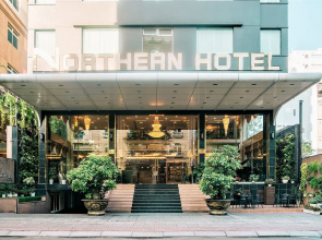 Kin Hotel Thi Sach
