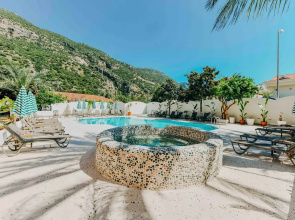 Ünsal Hotel