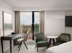 Hilton Birmingham Metropole