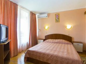 Rybachye Hotel