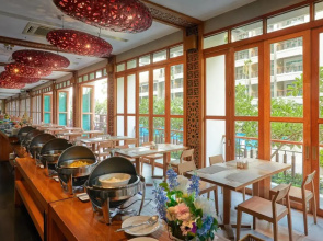 Welcome World Beachfront Resort