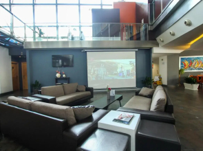 Отель Eurohotel Barcelona Gran Via Fira
