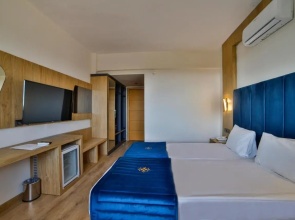 Nashira City Resort