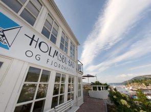 Holmsbu Bad Og Fjordhotell