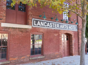 Lancaster Arts Hotel