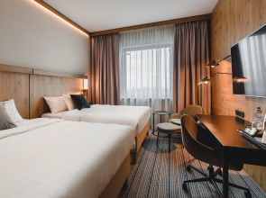 Courtyard by Marriott Warsaw Airport