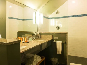 Lancaster Arts Hotel