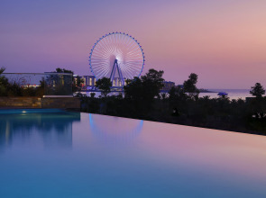 Отель Al Habtoor Grand Resort Autograph Collection