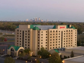 Minneapolis Marriott Northwest Hotel & Conference Center
