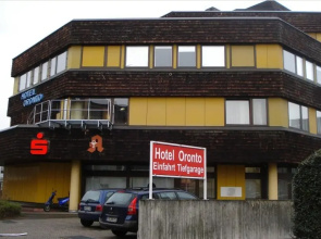Hotel Oronto