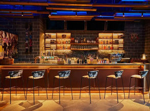 Revier Hotel - Dubai