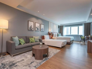 Novotel Living Bangkok Sukhumvit Legacy