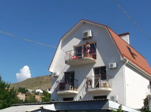 Na Mindalnaya Guest House