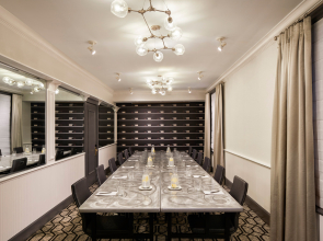 The Barnes San Francisco, Tapestry Collection by Hilton