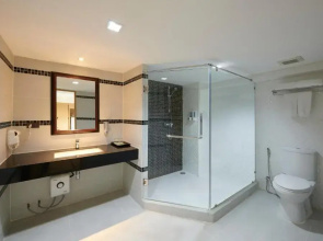 Adelphi Pattaya