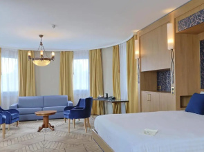 Dream Castle Hotel