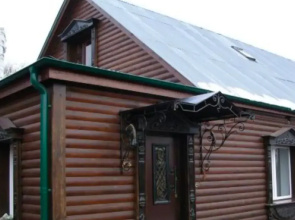 Tatyana's House s banej i bassejnom