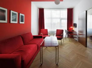 Axa Hotel