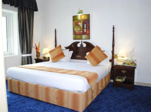 Ramee Guestline Deira Hotel