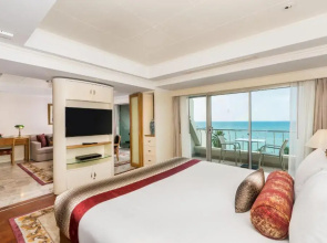 Royal Wing Suites & Spa Pattaya