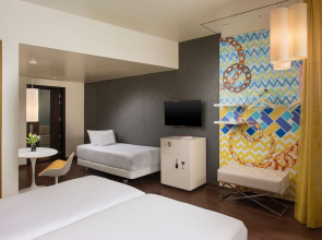 Отель NHow Milano