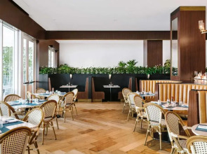 Nautilus Sonesta Miami Beach