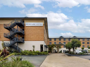 Mercure Brisbane Garden City