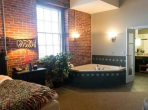 Lancaster Arts Hotel